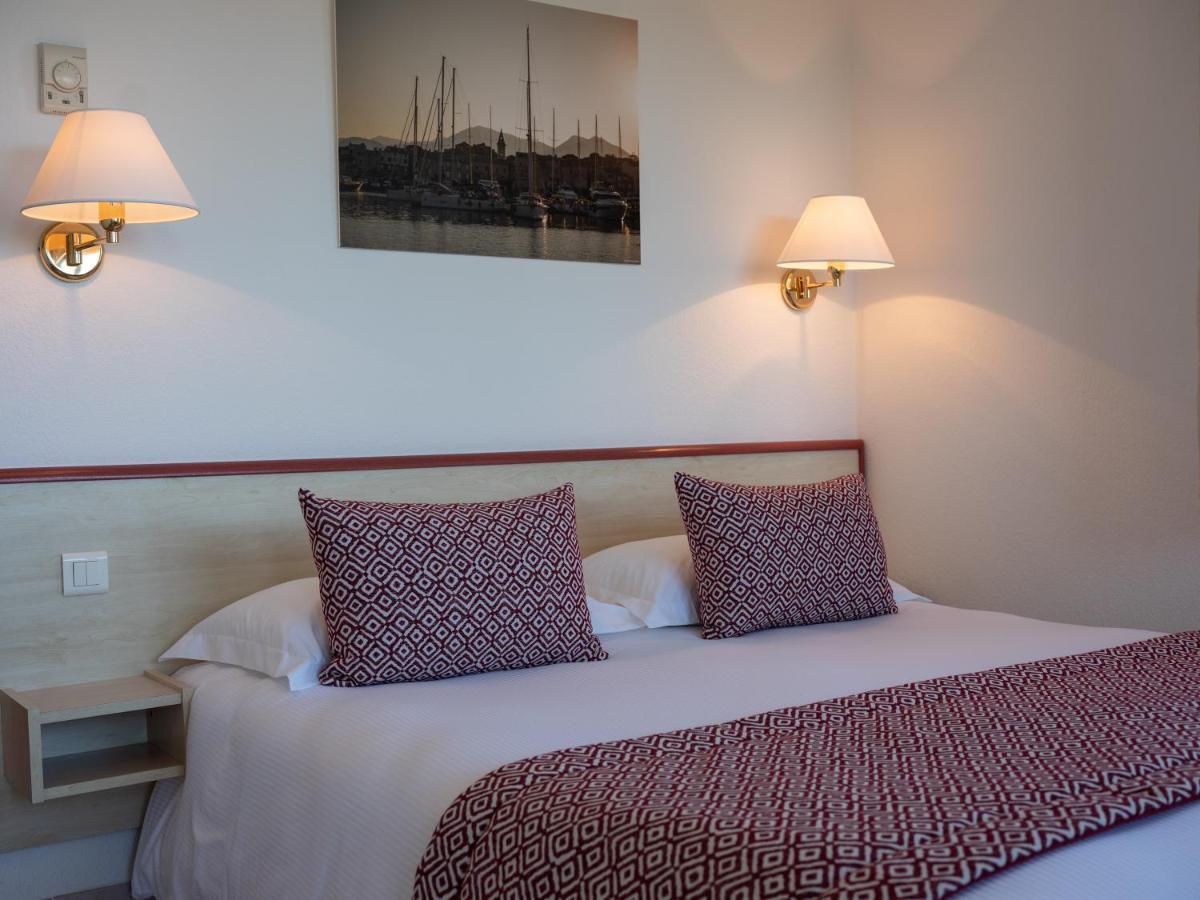 Hotel Les Galets サン・フロラン エクステリア 写真